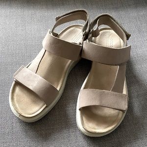 ECCO Women's Corksphere Strap Sandal